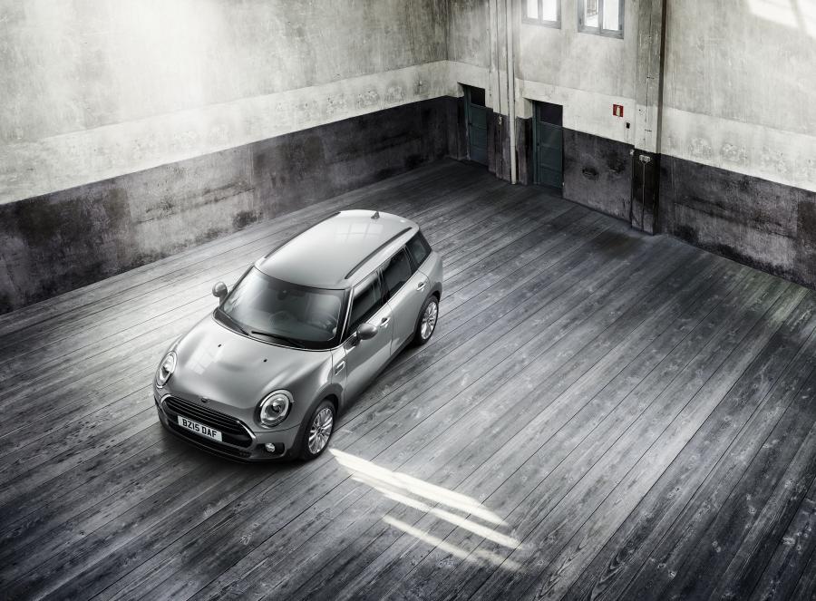  Mini Cooper D Clubman 2015 года  (фото 5 из 13)